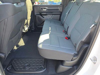2026 Ram 1500 — photo 8 view