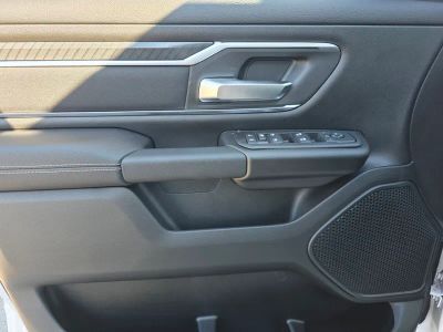 2026 Ram 1500 — photo 14 view