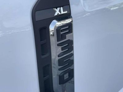 2026 Ford F-350SD — photo 22 view