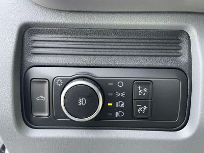 2026 Ford F-350SD — photo 18 view