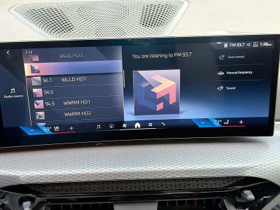 2025 BMW 3 Series — photo 31 view