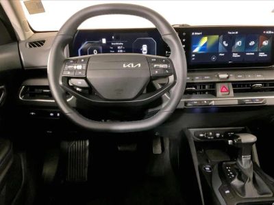 2025 Kia K4 — detail view