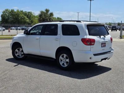 2012 Toyota Sequoia - Photo 4