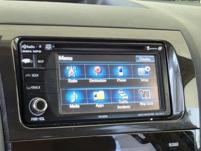2012 Toyota Sequoia - Photo 19