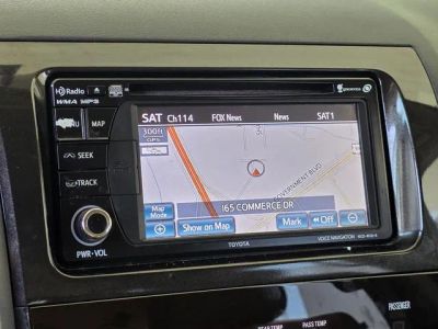 2012 Toyota Sequoia - Photo 17