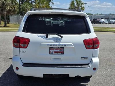 2012 Toyota Sequoia - Photo 3