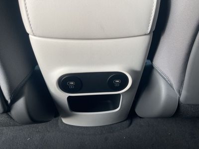 2026 Hyundai IONIQ 5 - Photo 13