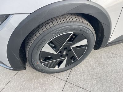 2026 Hyundai IONIQ 5 - Photo 9