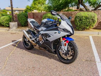 2021 BMW S 1000 RR Hockenheim Silver Met. - Photo 2