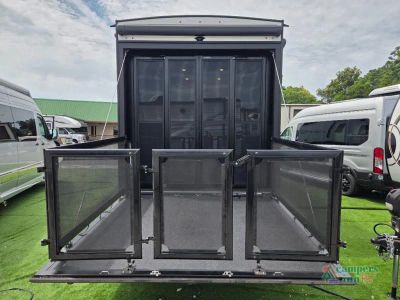2027 Jayco Seismic - Photo 9