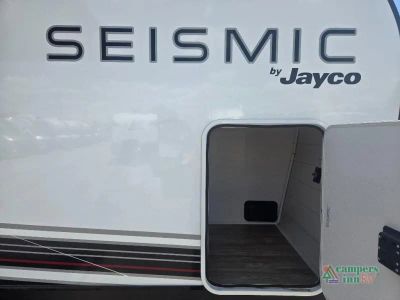 2027 Jayco Seismic - Photo 8