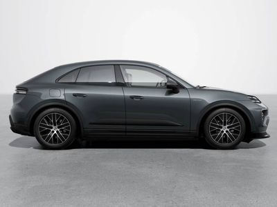 2026 Porsche Macan - Photo 6