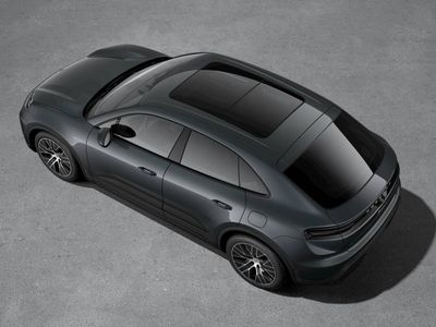 2026 Porsche Macan - Photo 4