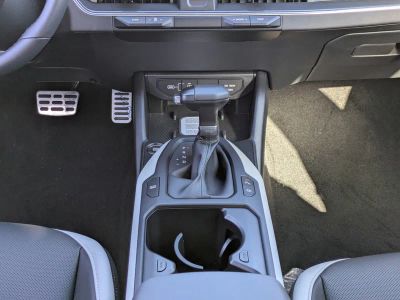 2025 Kia K4 — photo 18 view