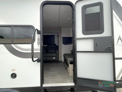 2026 Grand Design Imagine XLS - Photo 15