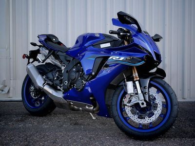 2026 Yamaha YZF-R1 - Photo 4