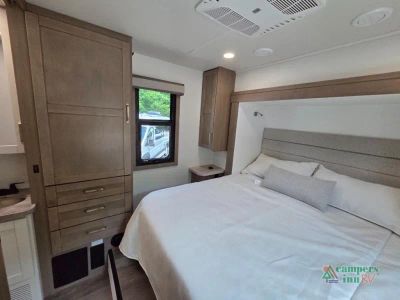 2027 Jayco Greyhawk — photo 43 view