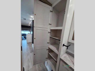 2027 Jayco Greyhawk — photo 40 view