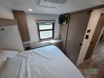 2027 Jayco Greyhawk — photo 50 view