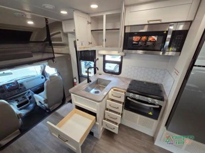 2027 Jayco Greyhawk — photo 29 view