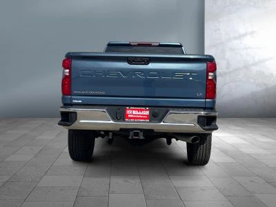 2025 Chevrolet Silverado 2500HD - Photo 5