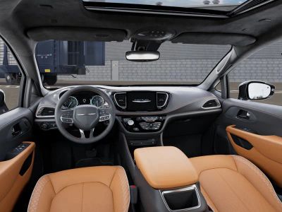 2026 Chrysler Pacifica — photo 14 view