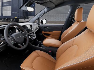 2026 Chrysler Pacifica — photo 22 view