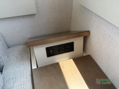 2027 Brinkley Model Z — photo 26 view