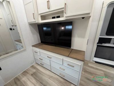2027 Brinkley Model Z — photo 36 view