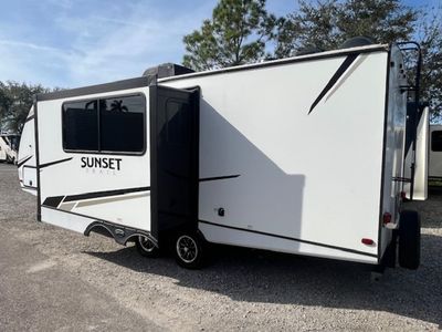 2022 CrossRoads RV Sunset Trail Super Lite - Photo 3