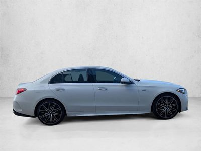 2026 Mercedes-Benz AMG C 43 - Photo 4