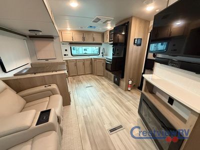 2024 Forest River RV Rockwood Ultra Lite - Photo 6