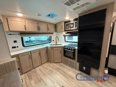 2024 Forest River RV Rockwood Ultra Lite - Photo 11
