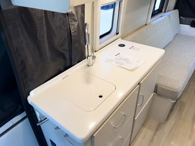 2026 Thor Motor Coach TELLARO - Photo 7