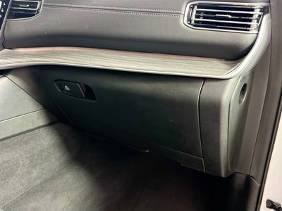 2024 Jeep Wagoneer - Photo 31