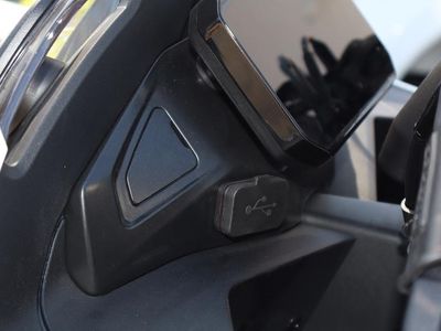 2026 CFMOTO 675SS - Photo 14