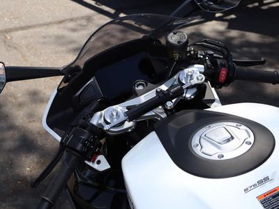 2026 CFMOTO 675SS - Photo 9