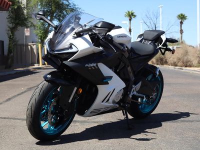 2026 CFMOTO 675SS - Photo 2