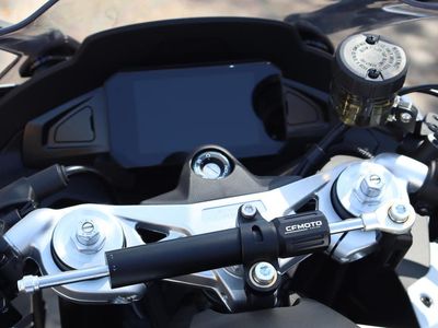 2026 CFMOTO 675SS - Photo 12
