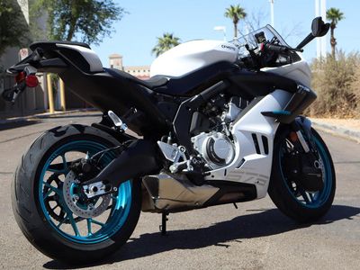 2026 CFMOTO 675SS - Photo 5
