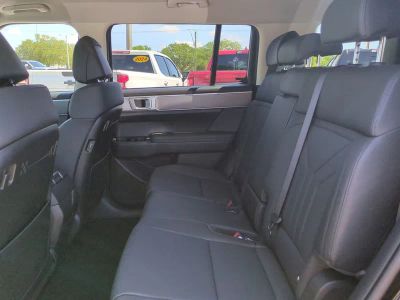 2026 Hyundai SANTA FE HYBRID — photo 17 view