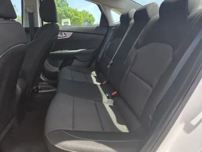 2024 Kia Forte - Photo 18