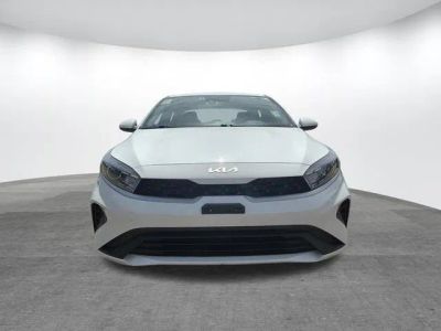 2024 Kia Forte - Photo 2