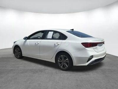 2024 Kia Forte - Photo 6