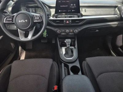 2024 Kia Forte - Photo 8