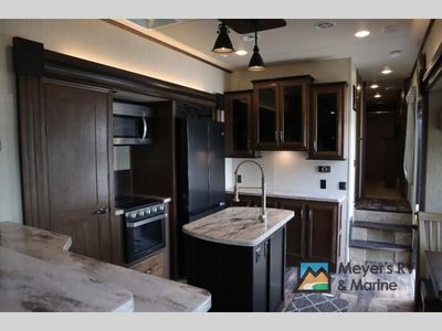 2019 Forest River RV Sandpiper - Photo 9