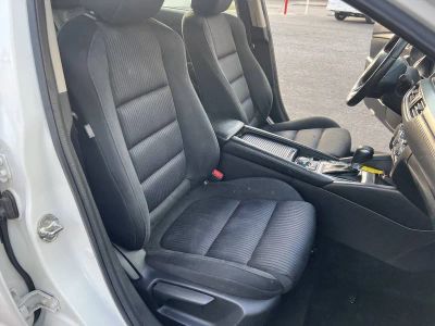 2017 Mazda MAZDA6 — photo 10 view