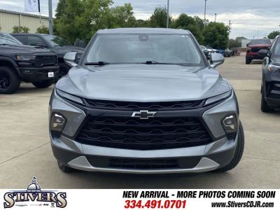 2024 Chevrolet Blazer - Photo 2