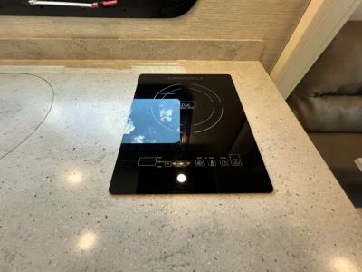 2023 Tiffin MIDAS — photo 11 view