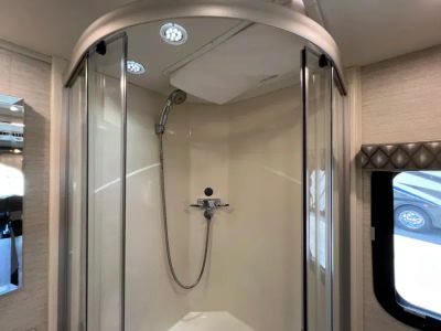 2023 Tiffin MIDAS — photo 18 view